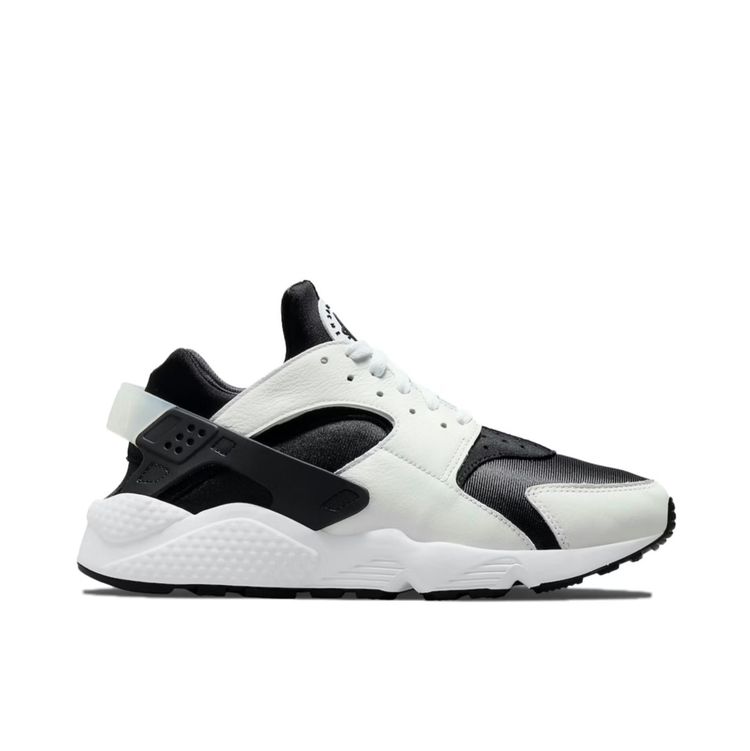 Nike Huarache image 1